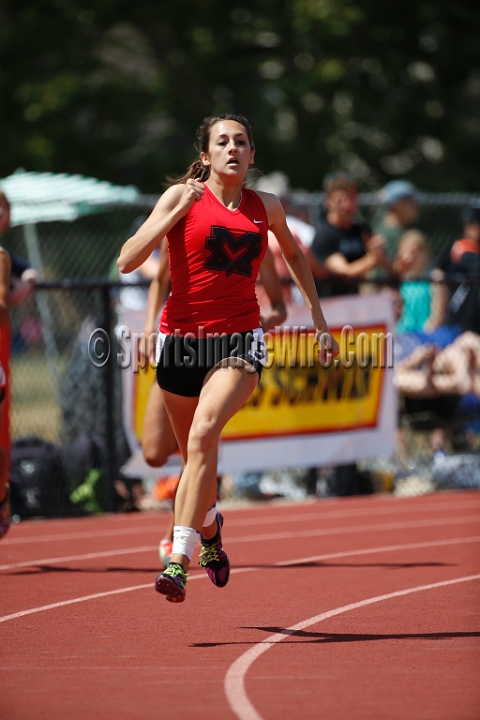 2014NCSTriValley-096.JPG - 2014 North Coast Section Tri-Valley Championships, May 24, Amador Valley High School.
